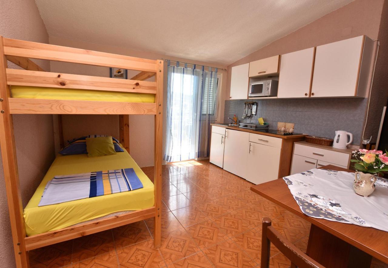 Apartments Jurkic Dolac Экстерьер фото
